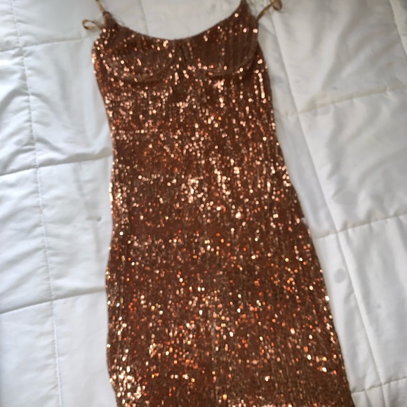 BRAND NEW Glitter Bronze Dress - Picture 1 of 2